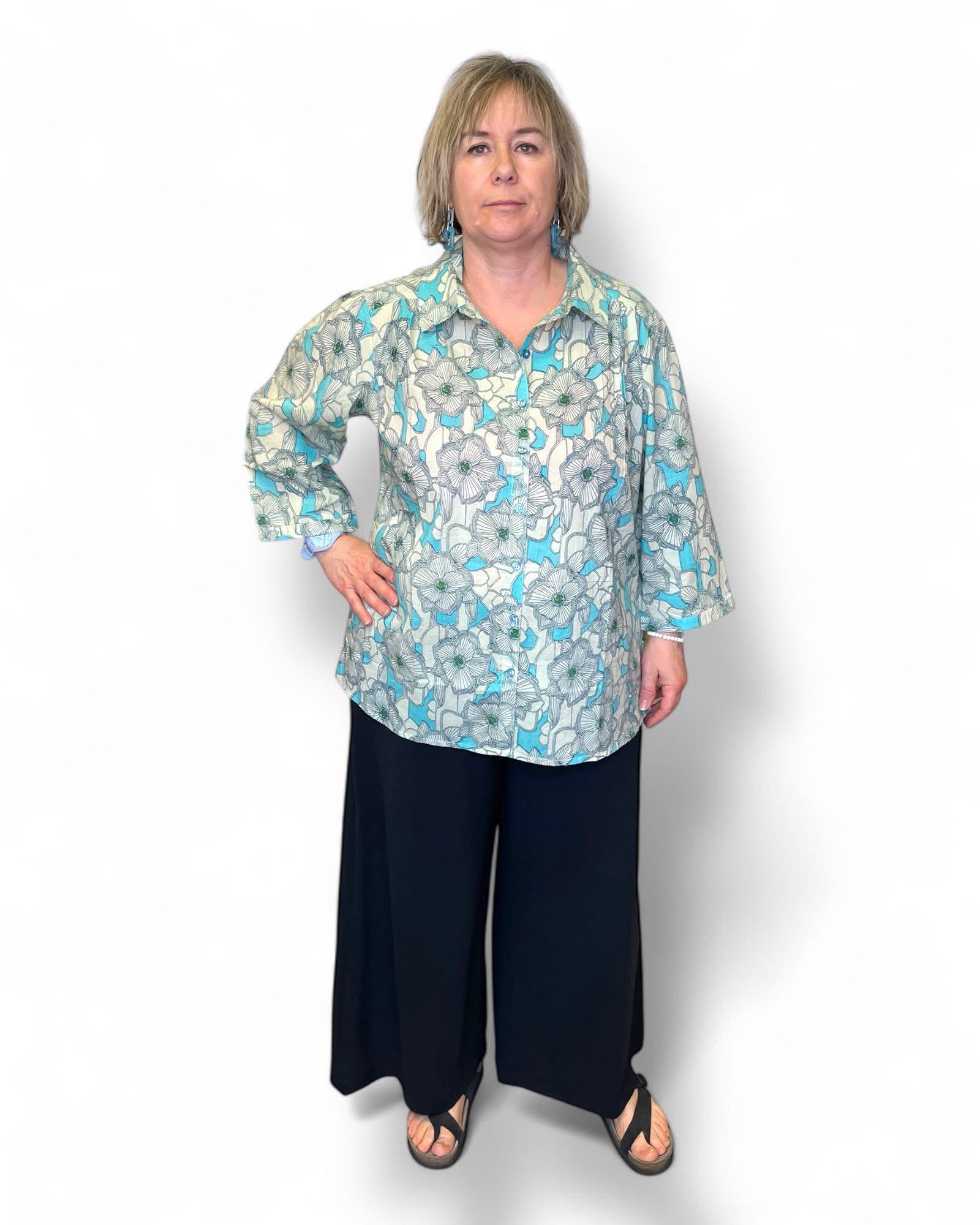 Chemise coton à fleurs turquoise Agathe et Louise – Image 3