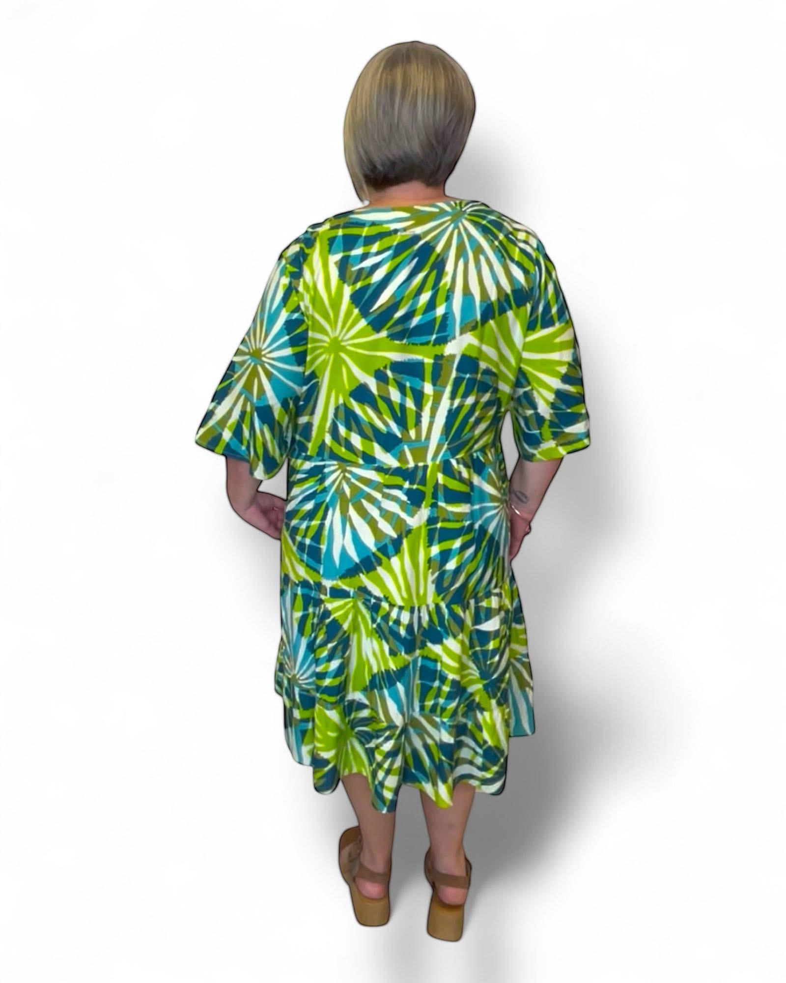 Robe tunique tropicale verte grande taille Agathe et Louise – Image 3